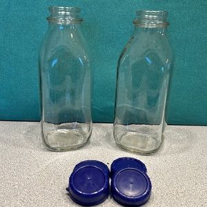 (2) glass 32 oz bottles with 8 plastic caps  (1 quart)